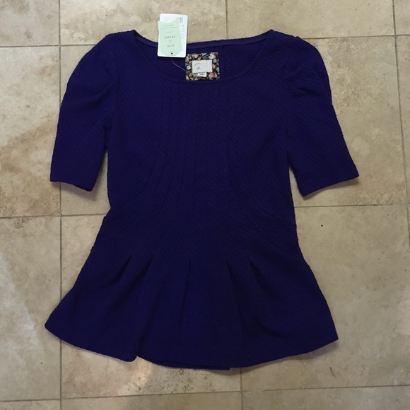 Top - Picture 3 of 4