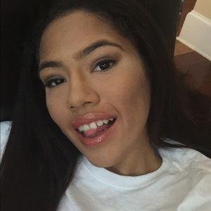 Meet your Posher, Kaylah