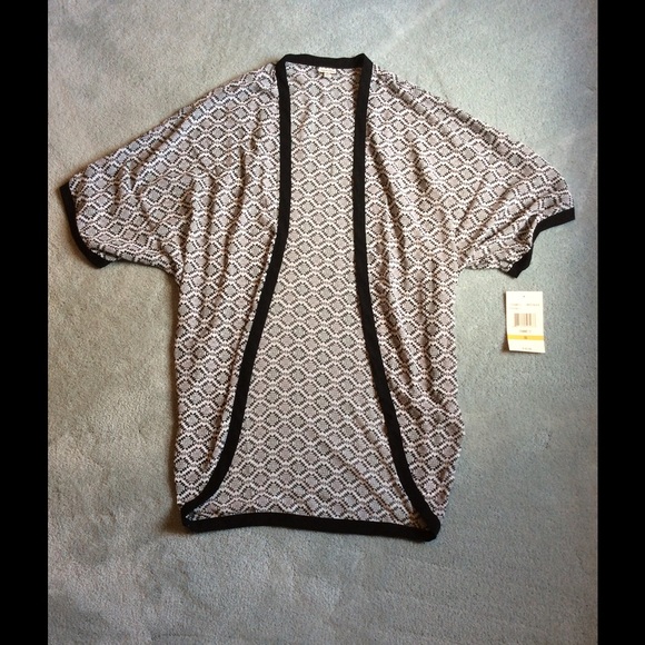 NWT Long Printed Coverup - Picture 2 of 4