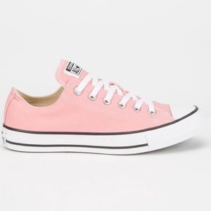 NIB Pink converse low top sneakers sizes 6 and 6.5