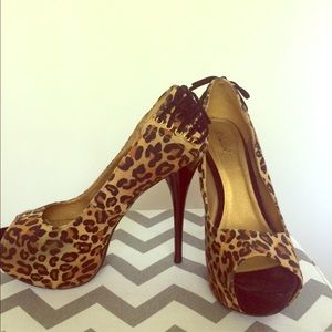 Suede leopard print, lace up back heels