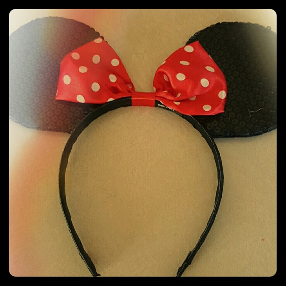 Minnie disney ears