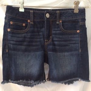 Dark Jean shorts, size 00, American Eagle