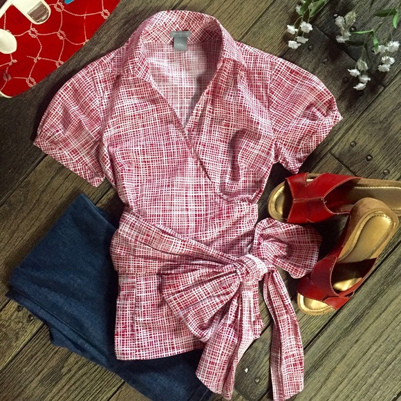 ✨HPX2✨Ann Taylor Red White Wrap Top Big Bow!