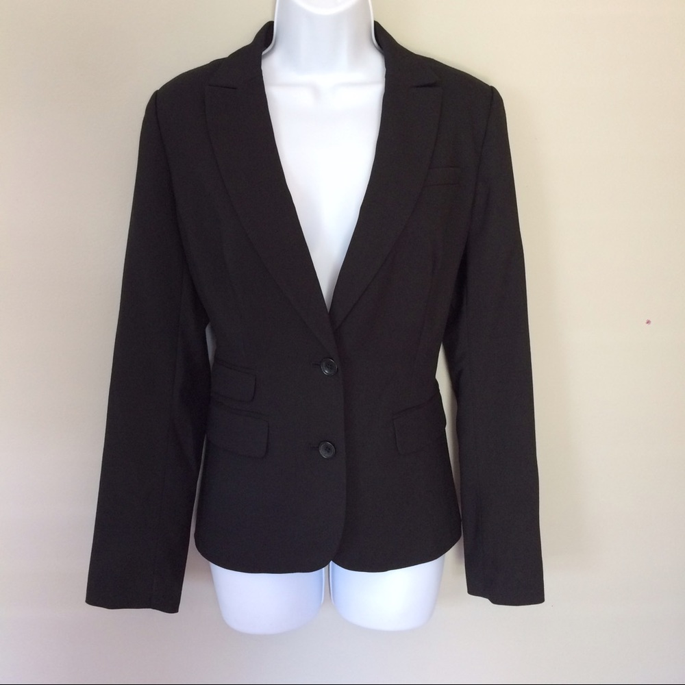 NWOT Banana Republic stretch black blazer.