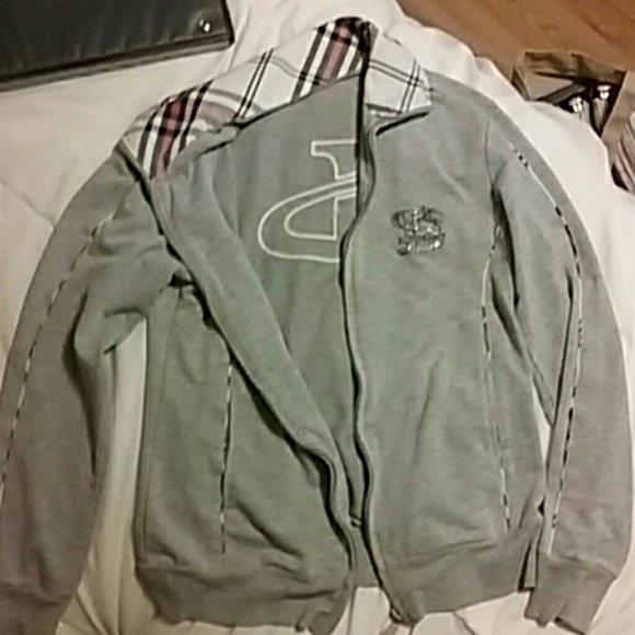 Burberry grey sweatshirt