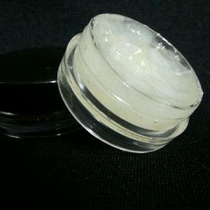 Coconut lip scrub and lip gloss