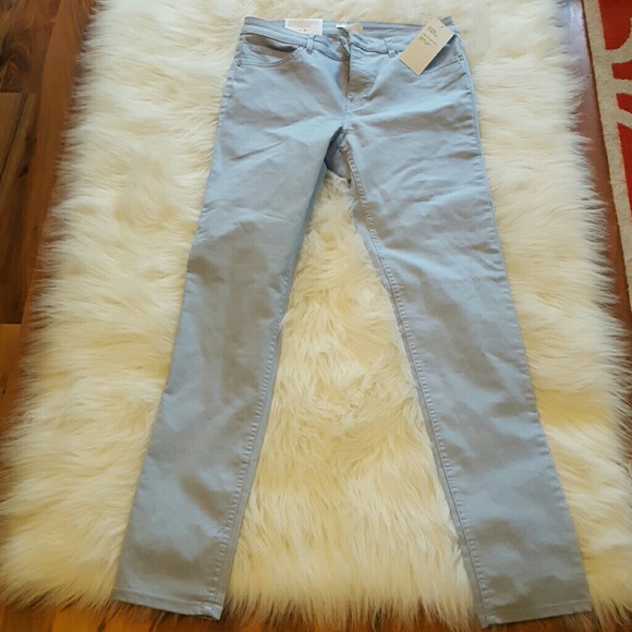 🎉WEEKEND SALE🎉 NWT Powder Blue Skinny Jeans