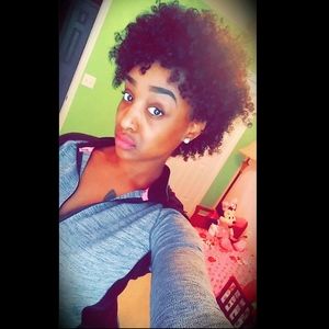 Meet your Posher, Octavia