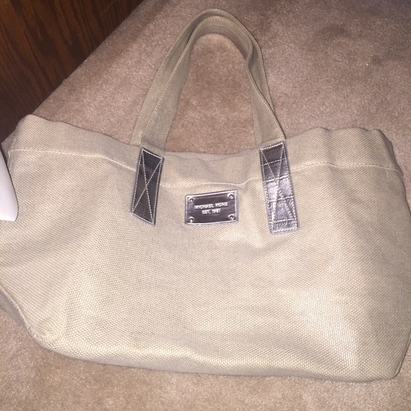 Michael Kors tote
