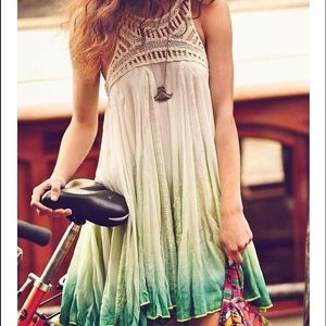 🎉🎉SOLD🎉🎉Free People Boho Ombré Tie dye Dress