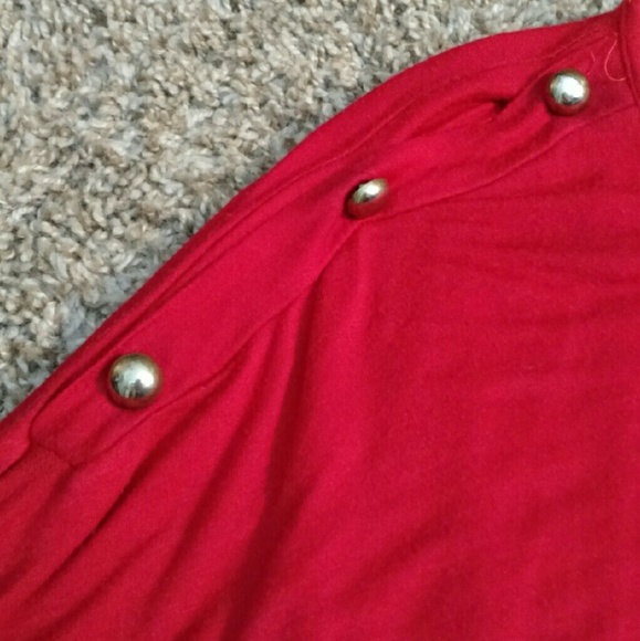 Body Central Red Batwing 3/4 Sleeve Blouse - Picture 2 of 4