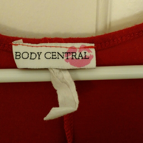 Body Central Red Batwing 3/4 Sleeve Blouse - Picture 4 of 4