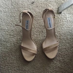 Steve Madden Blush Patent Leather Sandals