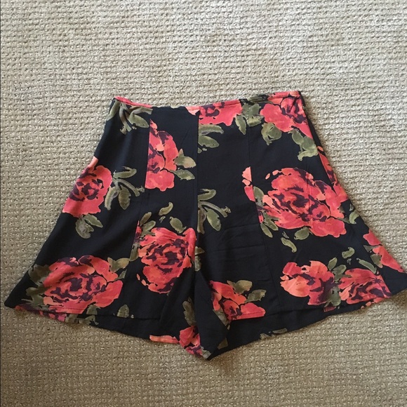 Flowy Shorts