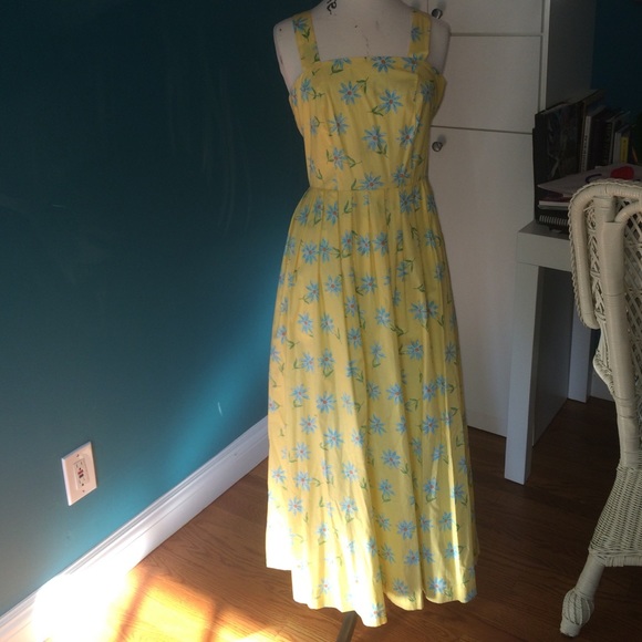 Laura Ashley Dresses & Skirts - Laura Ashley Original Sun Dress