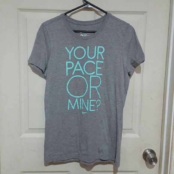 Nike gray and aqua slim fit t-shirt never worn! - Picture 2 of 3