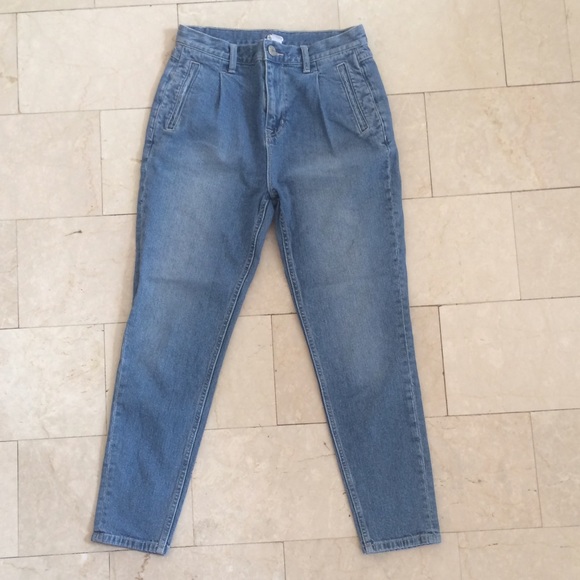 Urban outfitters BDG high waisted mom jeans