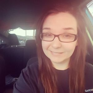 Meet your Posher, Alicia