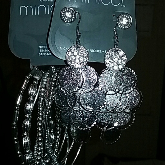 Bundle deal 2 for $10 - Picture 2 of 2