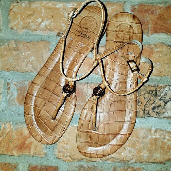 Final price⬇Tory Burch Emmy's in tan croc print