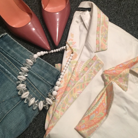 SALE Ellie Tahari Blazer