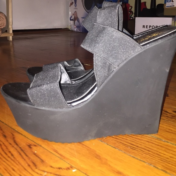 Wedges - Picture 2 of 4