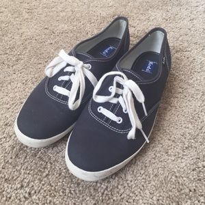 Navy Keds