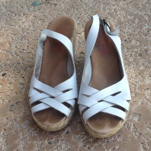 FINAL MARKDOWN Michael Kors leather wedge sandal