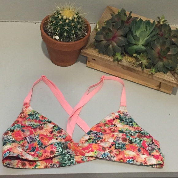 Lululemon bikini top