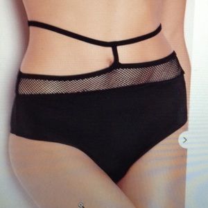 Black bikini bottoms