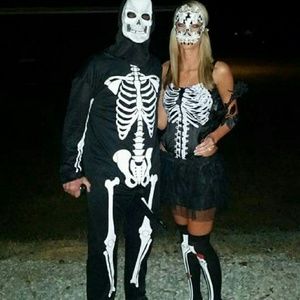Halloween skeleton set