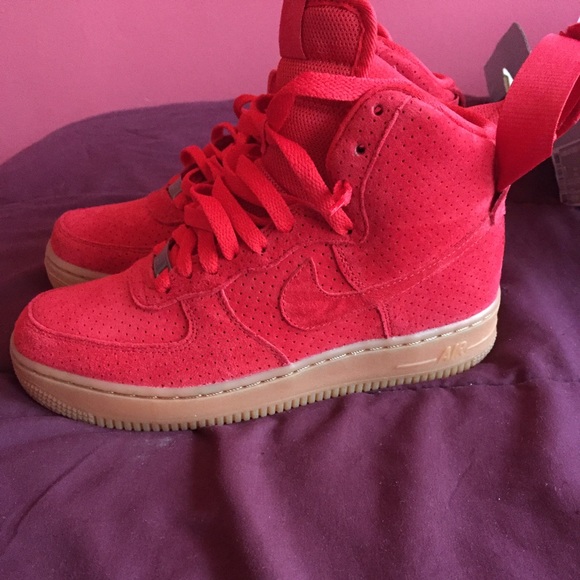 Sold - Picture 2 of 4