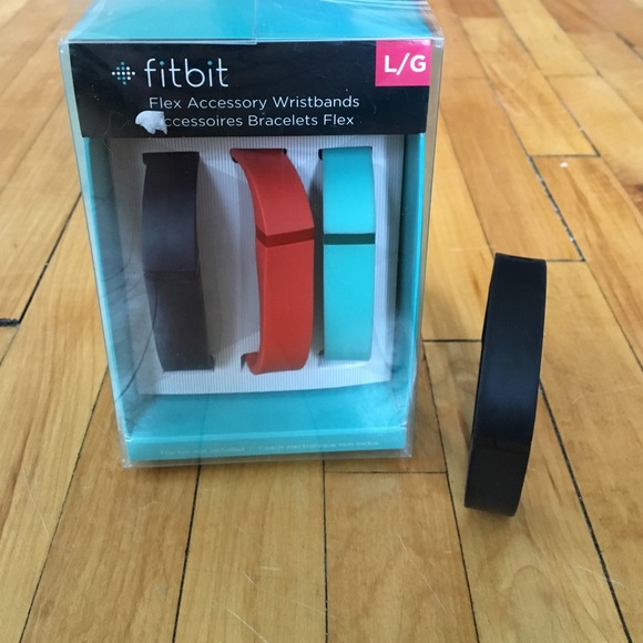 Fitbit Flex with 3 extra bands