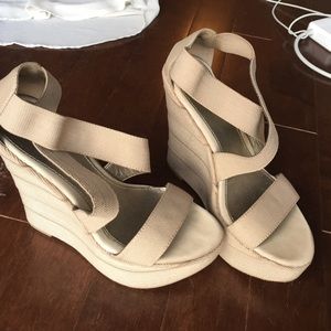 Tan wedges - 4.5 inches
