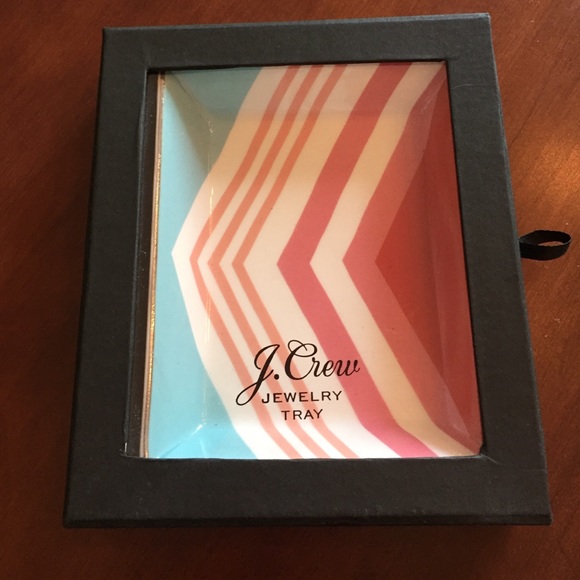 J.Crew ceramic chevron jewelry tray
