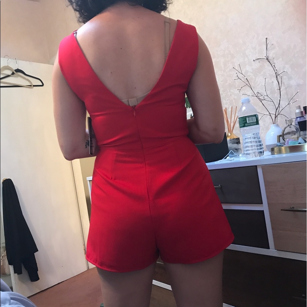 Red romper - Picture 4 of 4