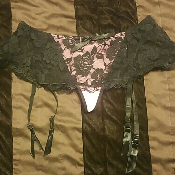 Panties Bundle - Picture 3 of 4