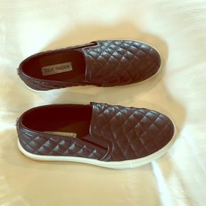 steve madden slip ons