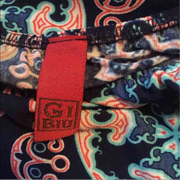 Very cute dress! Medium-Large - Picture 2 of 3