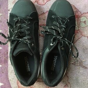 Steel toed shoes size 8 Worman only worn 3 X.