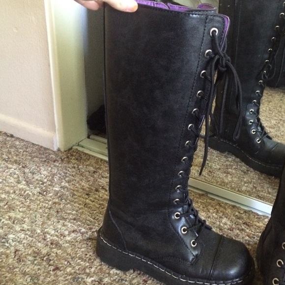 Lace up boots - Picture 3 of 4