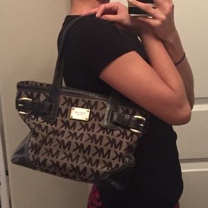 Michael Kors purse