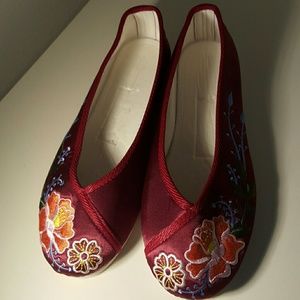 Flats, silk upper, cotton sole, hand made
