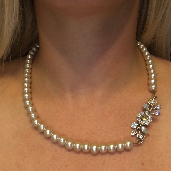 Handmade necklace & earring set. Only worn once. - Picture 1 of 4