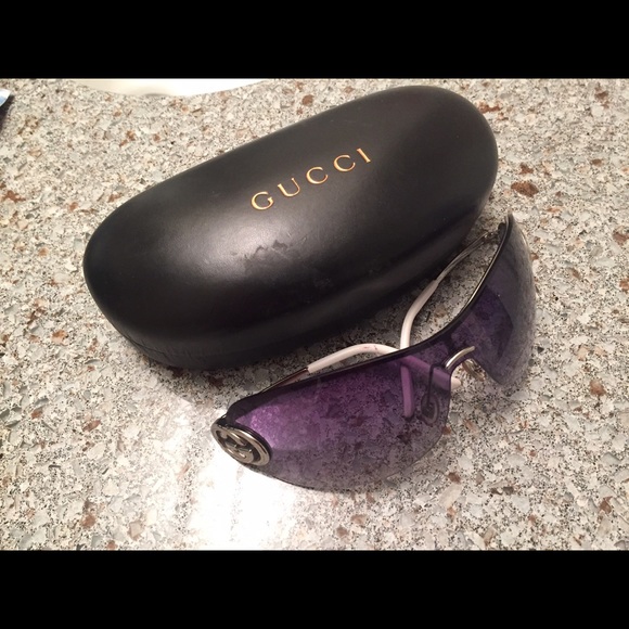 Gucci sunglassss