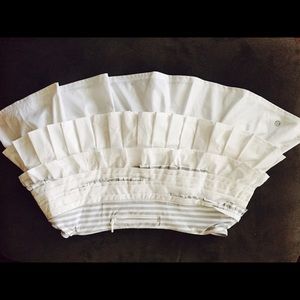 Lulu lemon white skirt