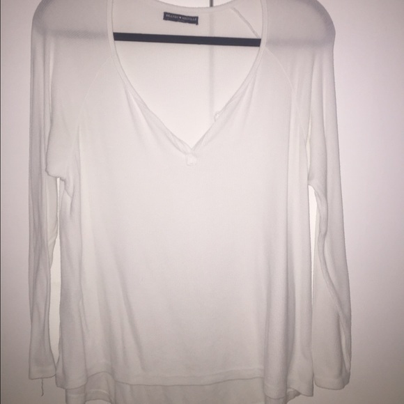 Brandy Melville long sleeve v-neck