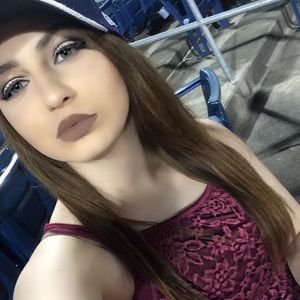 Meet your Posher, Savannah