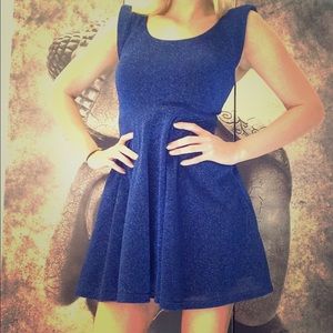 Adorable sparkly baby doll dress size small